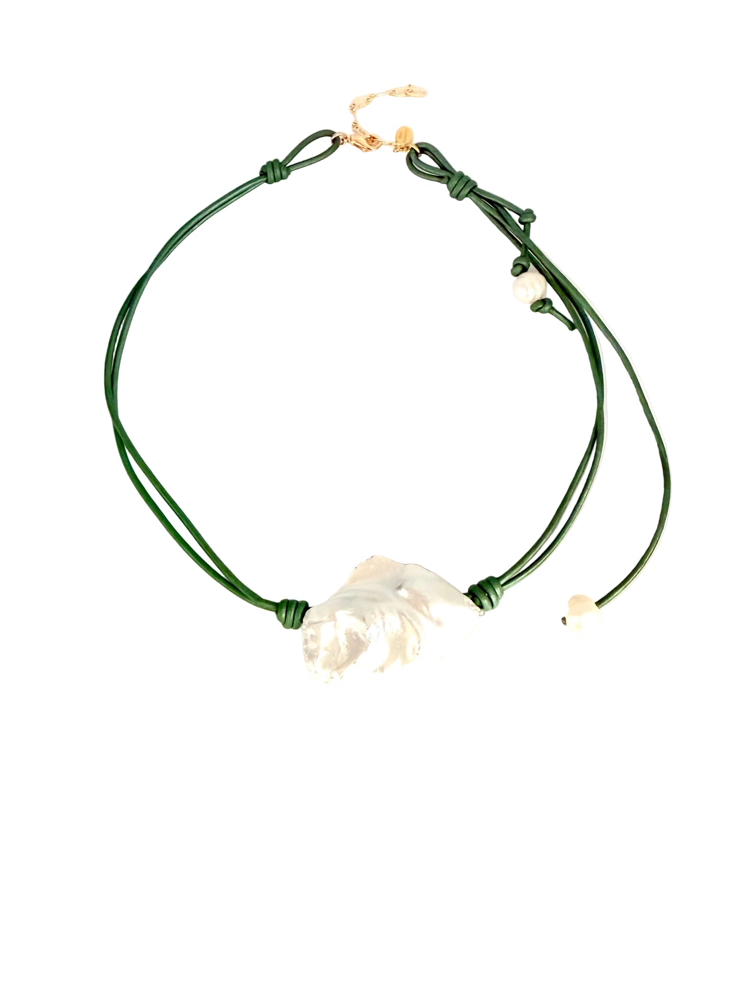 Green Leather Pearl Necklace